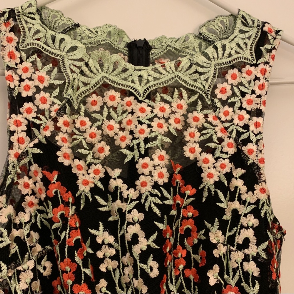 Anthropologie HD in Paris Emilia dress - Picture 4 of 6